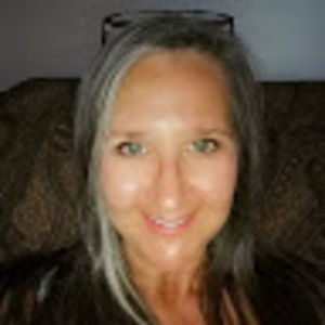 Meet your Posher, Marianne